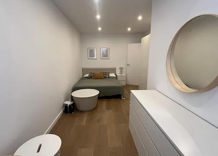 Piso Centro Apartment Badalona